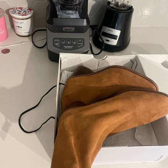 Aldo boots for sale, worn just once - Picture 4 of 5